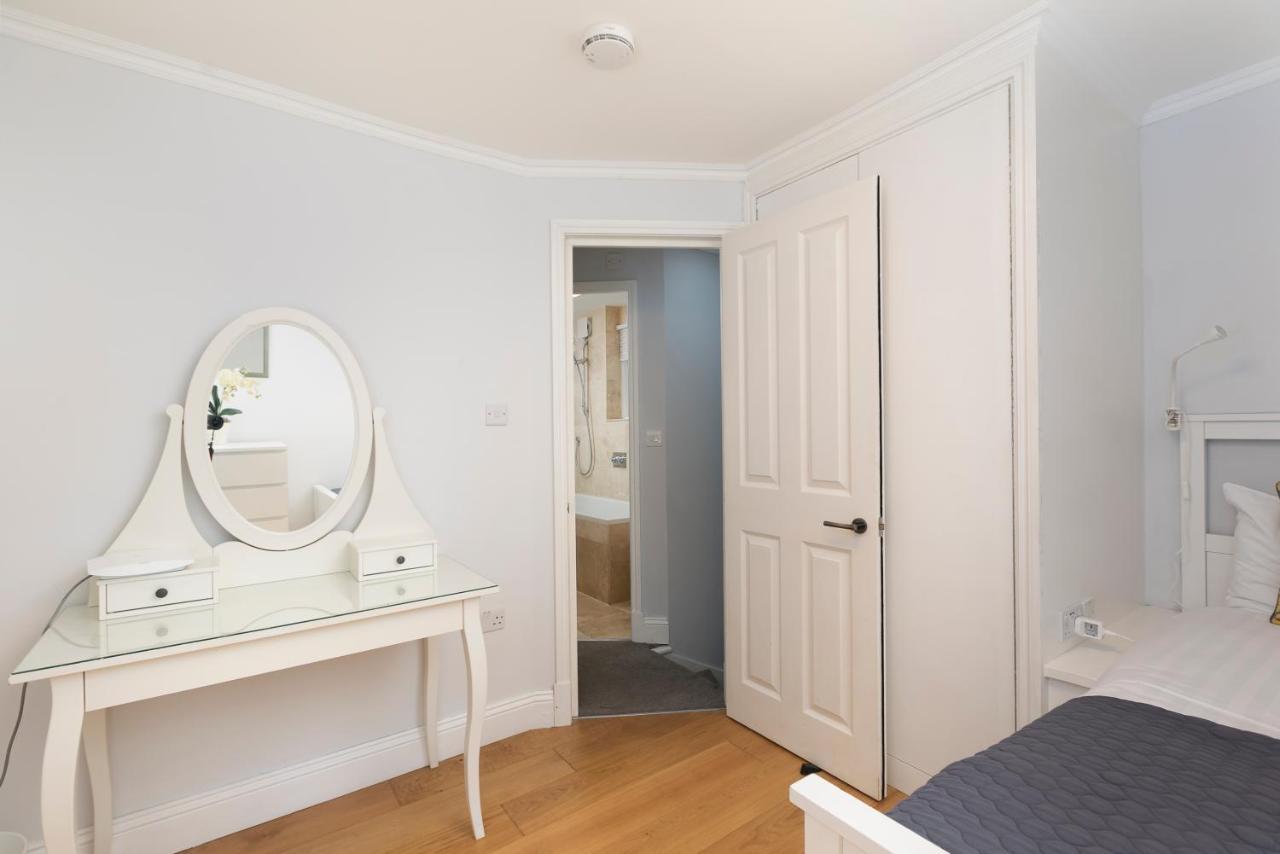 Penthousestays Notting Hill - Spacious 3 Bedroom King Bed Apartment - Near Portobello Road & Kensington High Street Londyn Zewnętrze zdjęcie