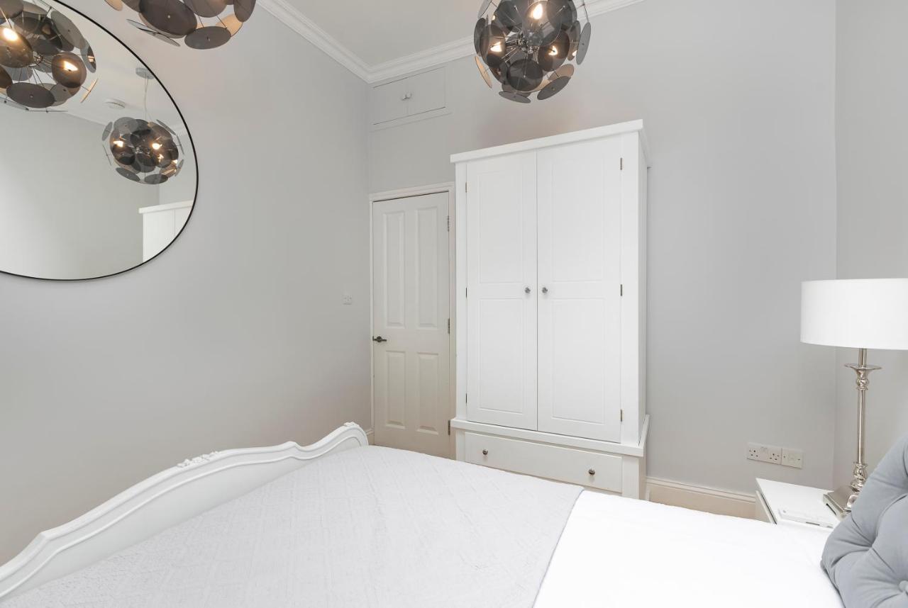 Penthousestays Notting Hill - Spacious 3 Bedroom King Bed Apartment - Near Portobello Road & Kensington High Street Londyn Zewnętrze zdjęcie